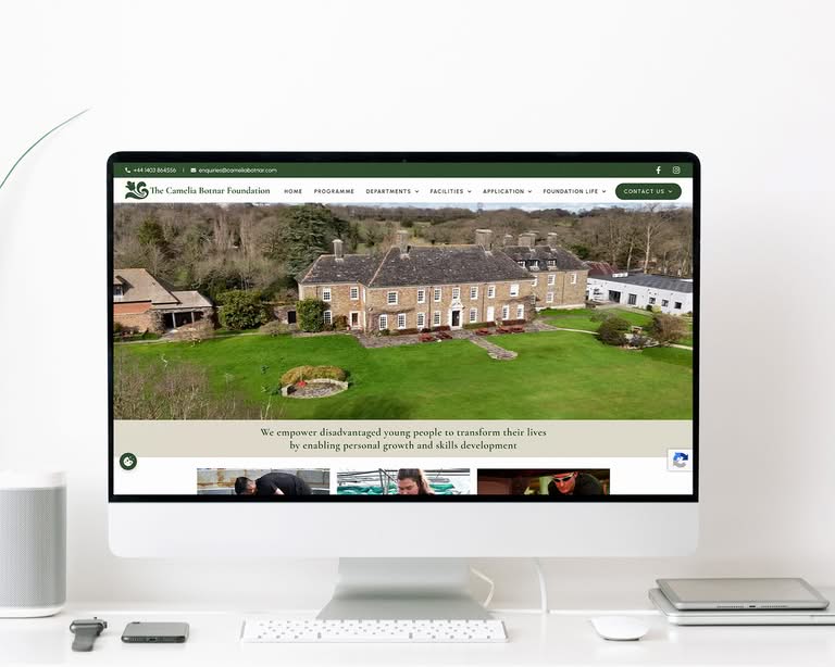 Horsham Web Design Three Girls Media Desktop 1500x1200
